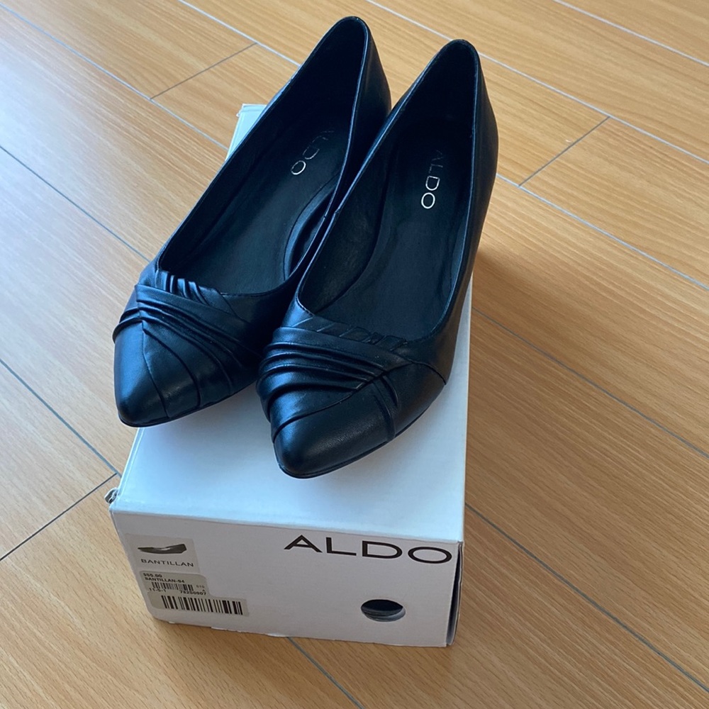 New Aldo kitten/ wedge heel shoes